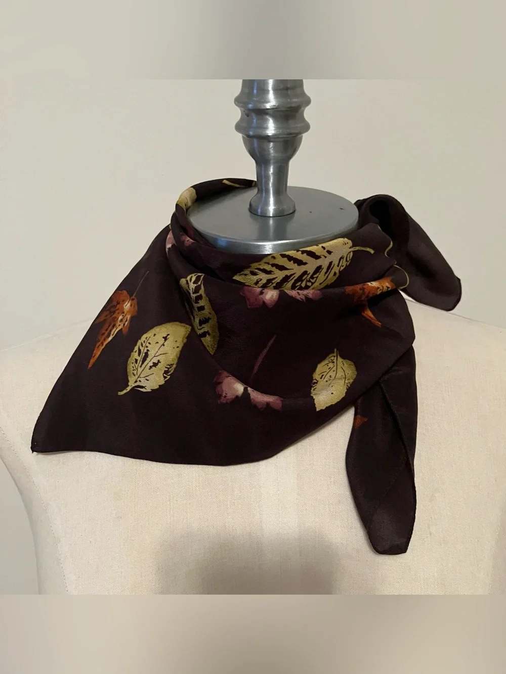VTG Gap 100% Silk Chiffon 19” Square Scarf Brown Autumn Leaves Old Money Preppy